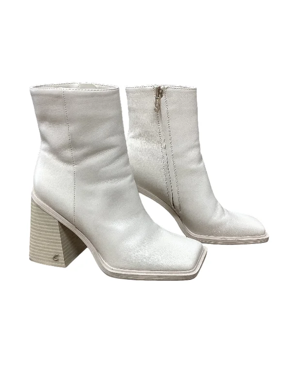 Boots Ankle Heels By Circus By Sam Edelman In Cream, Size: 6.5