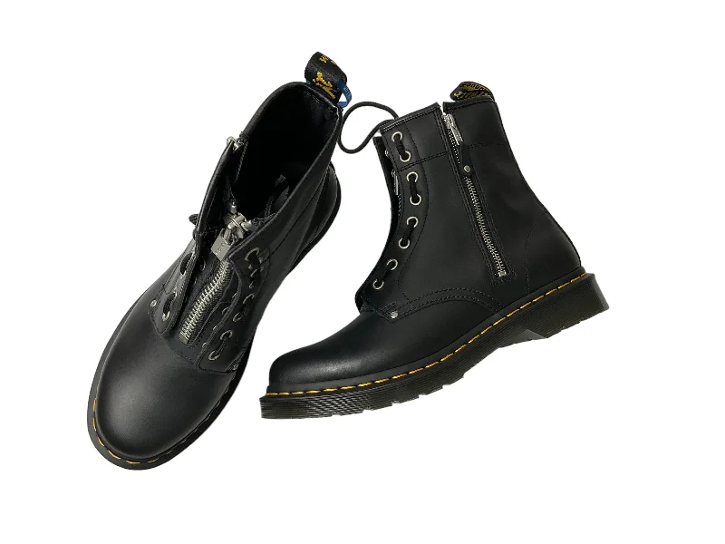 Boots Designer By Dr Martens In Black, Size: 10